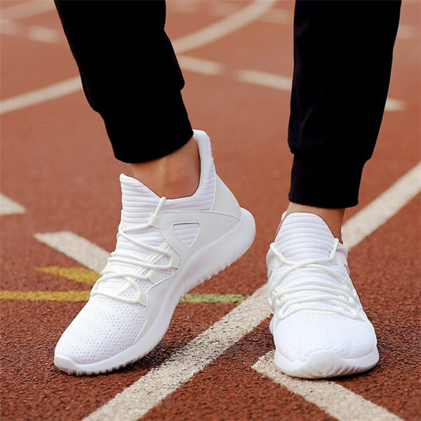 Latest Men's White Casual Running Sport Shoes Sneakers